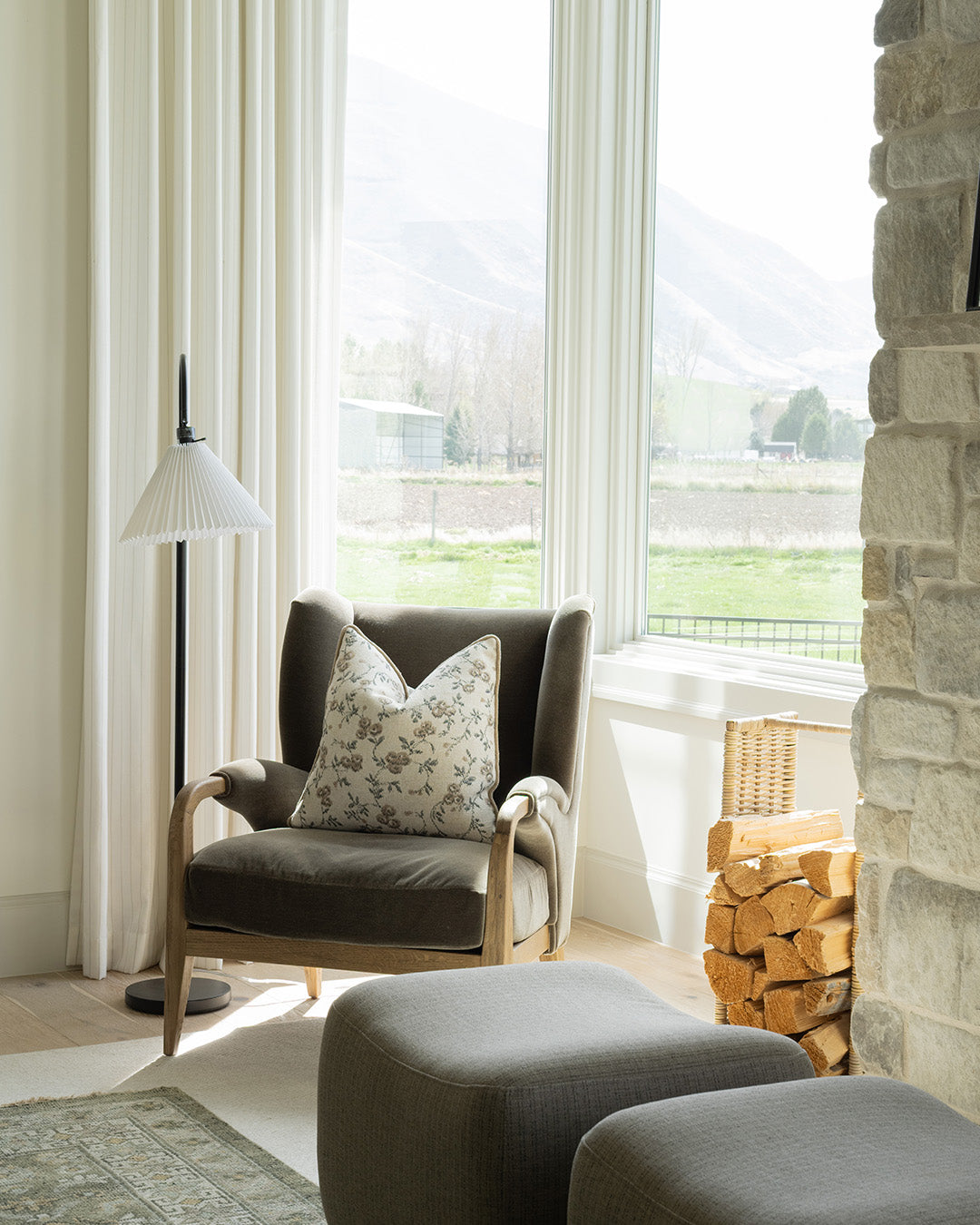 Viv Floor Lamp