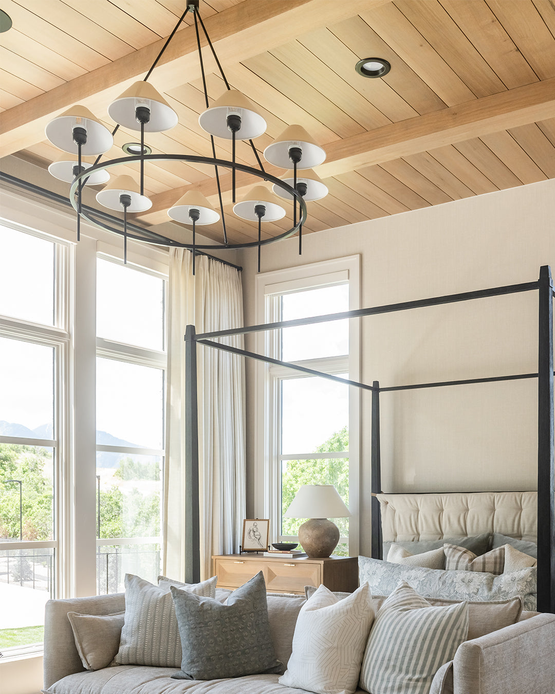 Hadley Chandelier