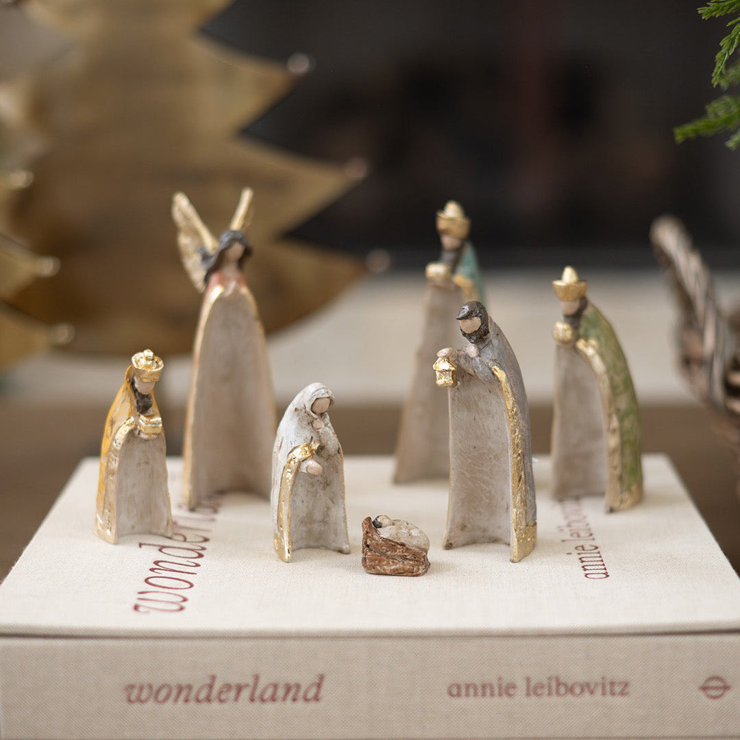Holy Night Nativity Set