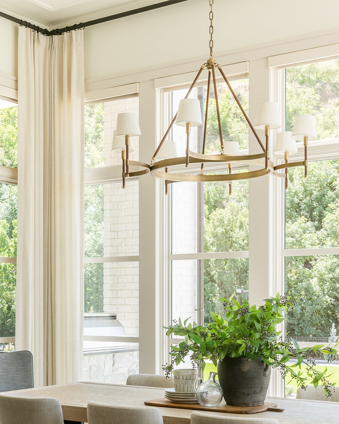 Palamino Chandelier