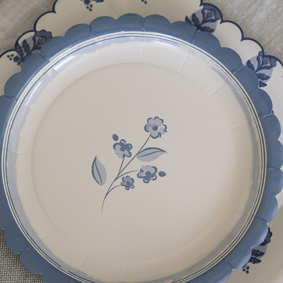Vintage Scalloped Paper Plate - Set of 8