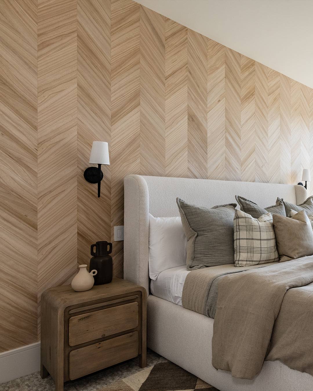 Theo Wall Sconce