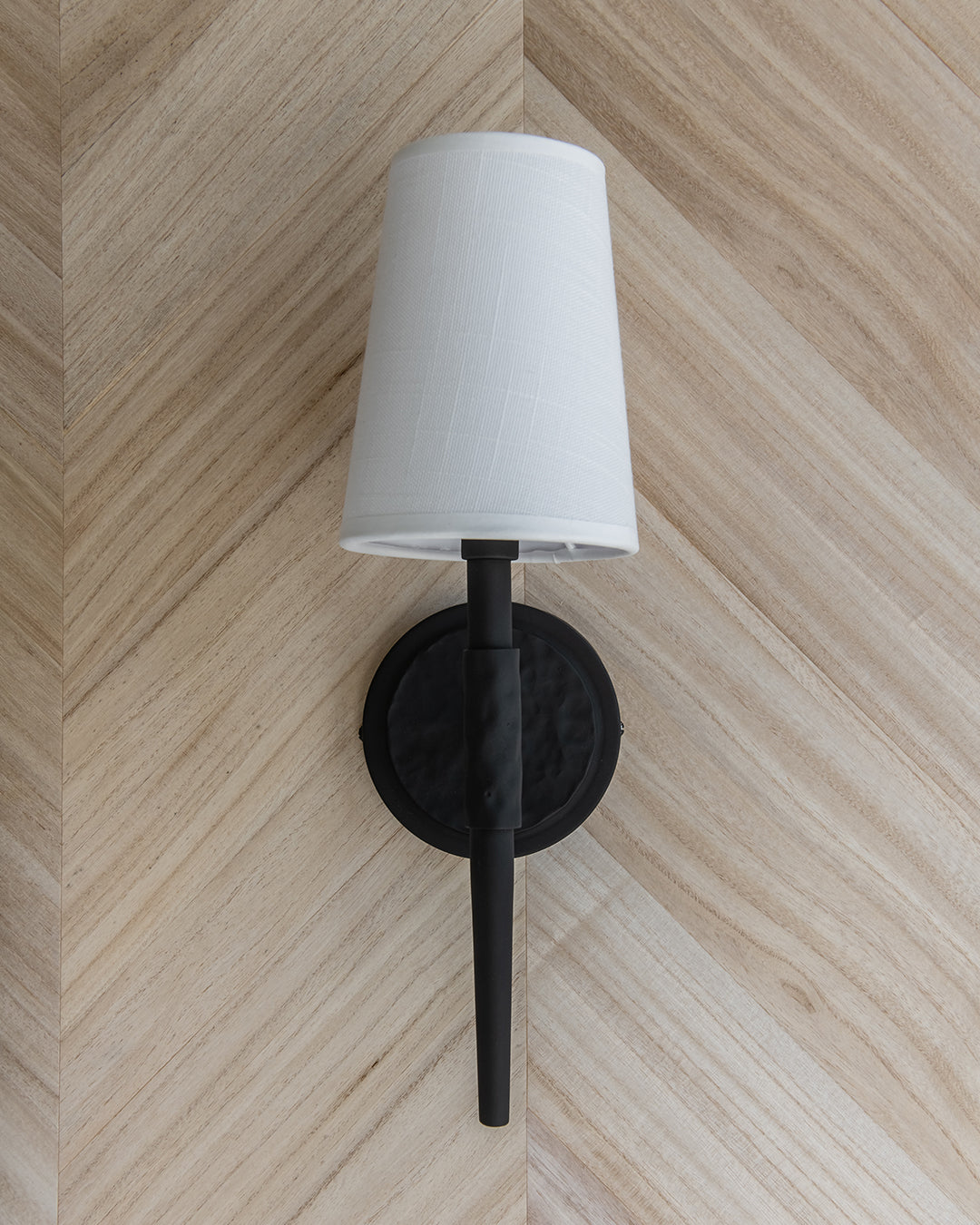 Theo Wall Sconce