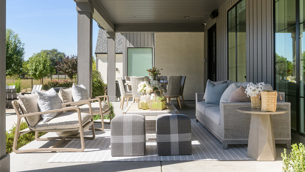 What to Look For in Outdoor Furniture