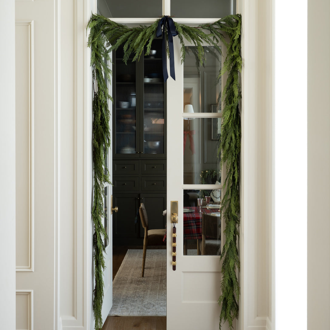 6' Deluxe Faux Cedar Garland