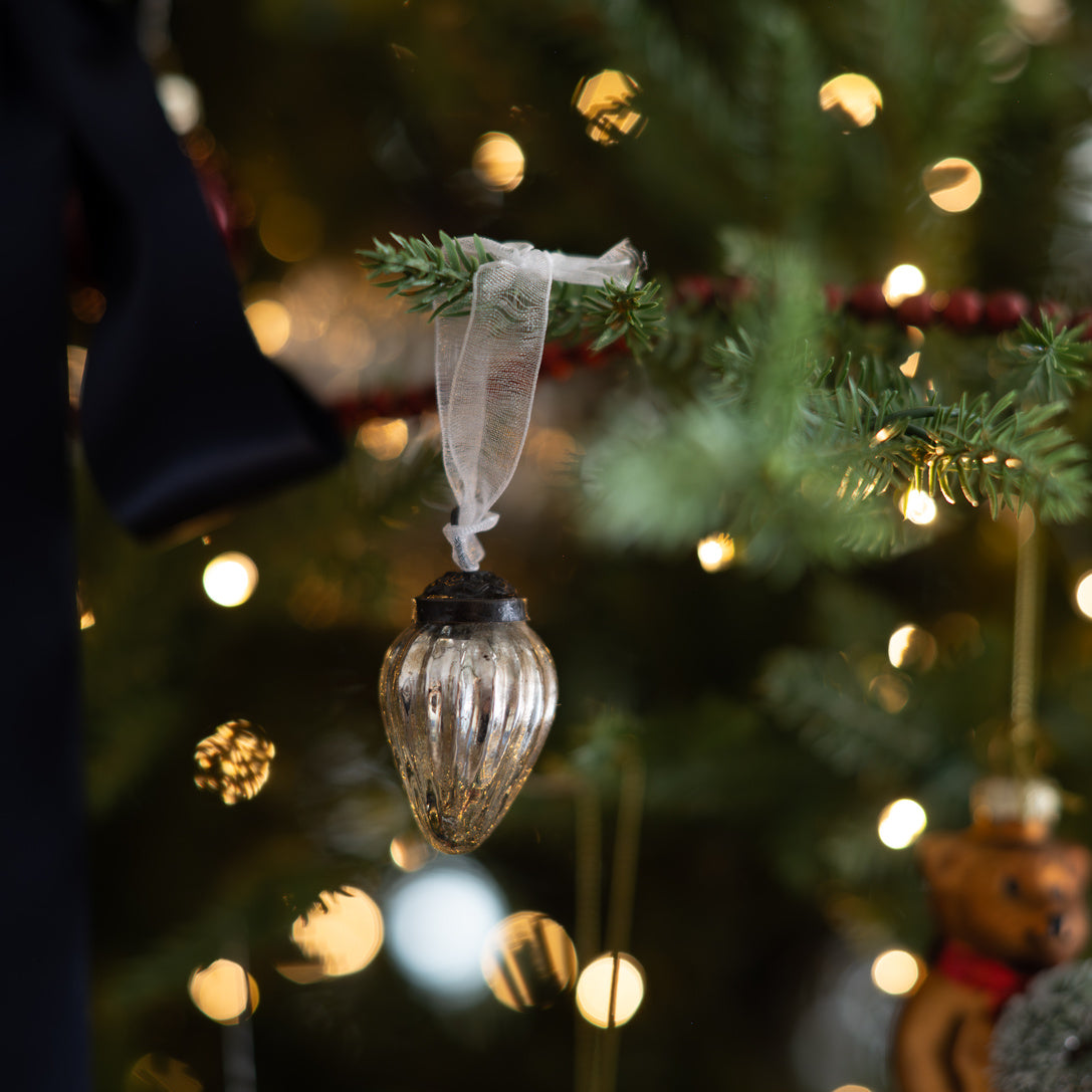 Iced Ornaments - Set of 4