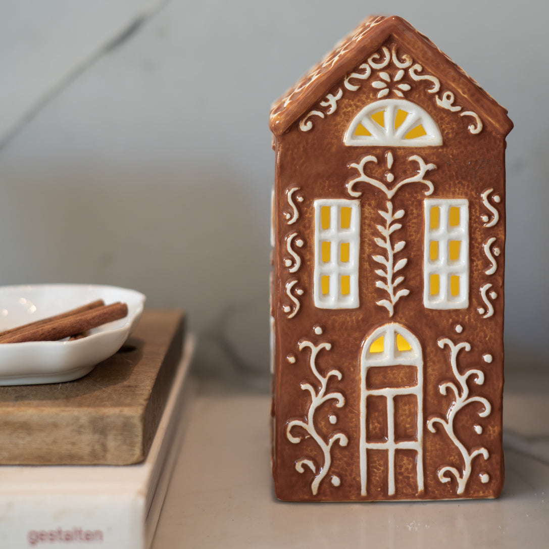 Gingerbread Cottage