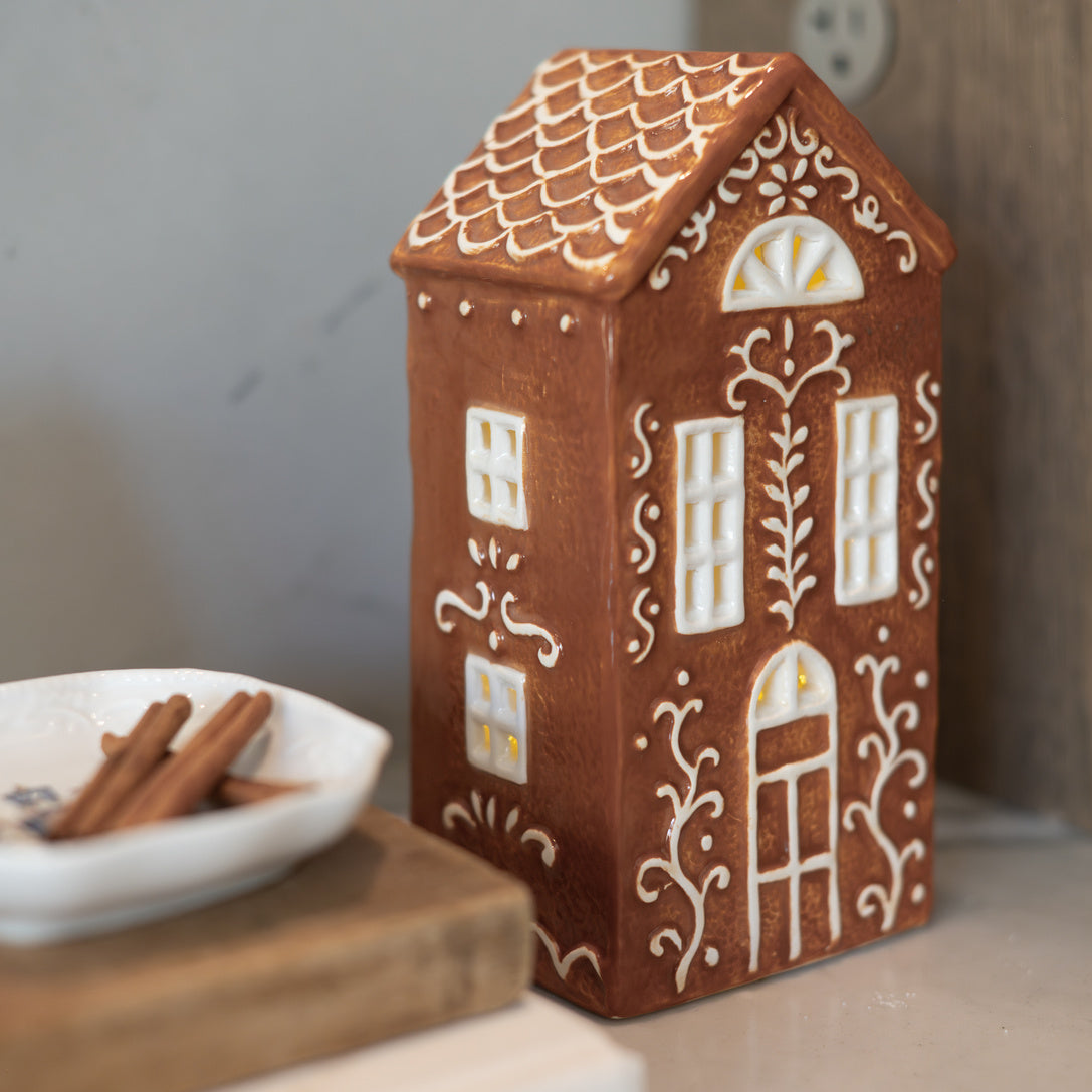 Gingerbread Cottage