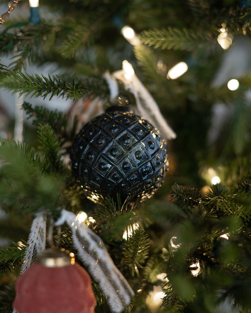 Winterberry Glass Ornament
