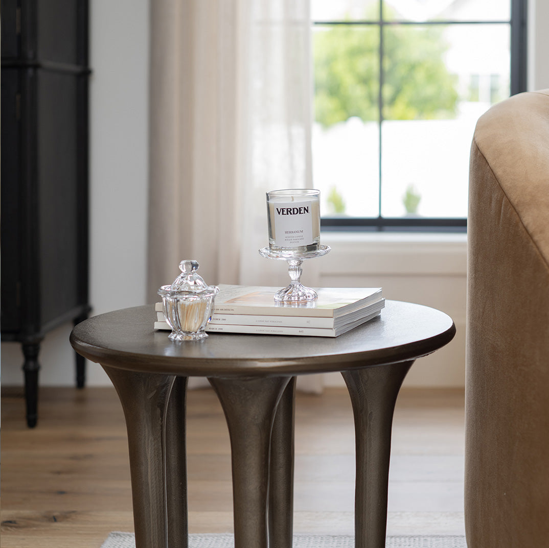 Crystal Pedestal