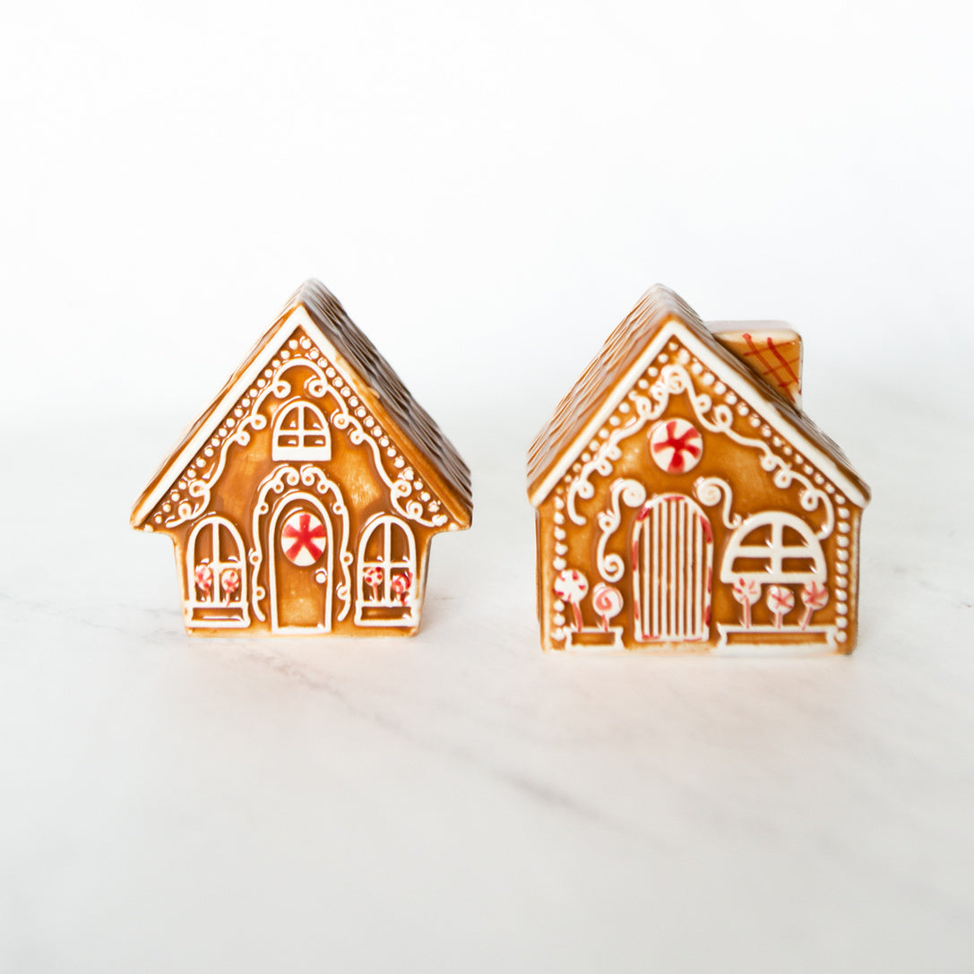 Gingerbread Cottage Shakers