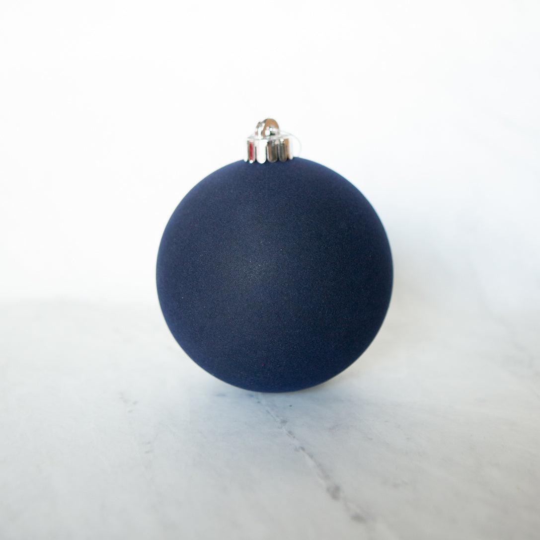 Oxford Velvet Ornament