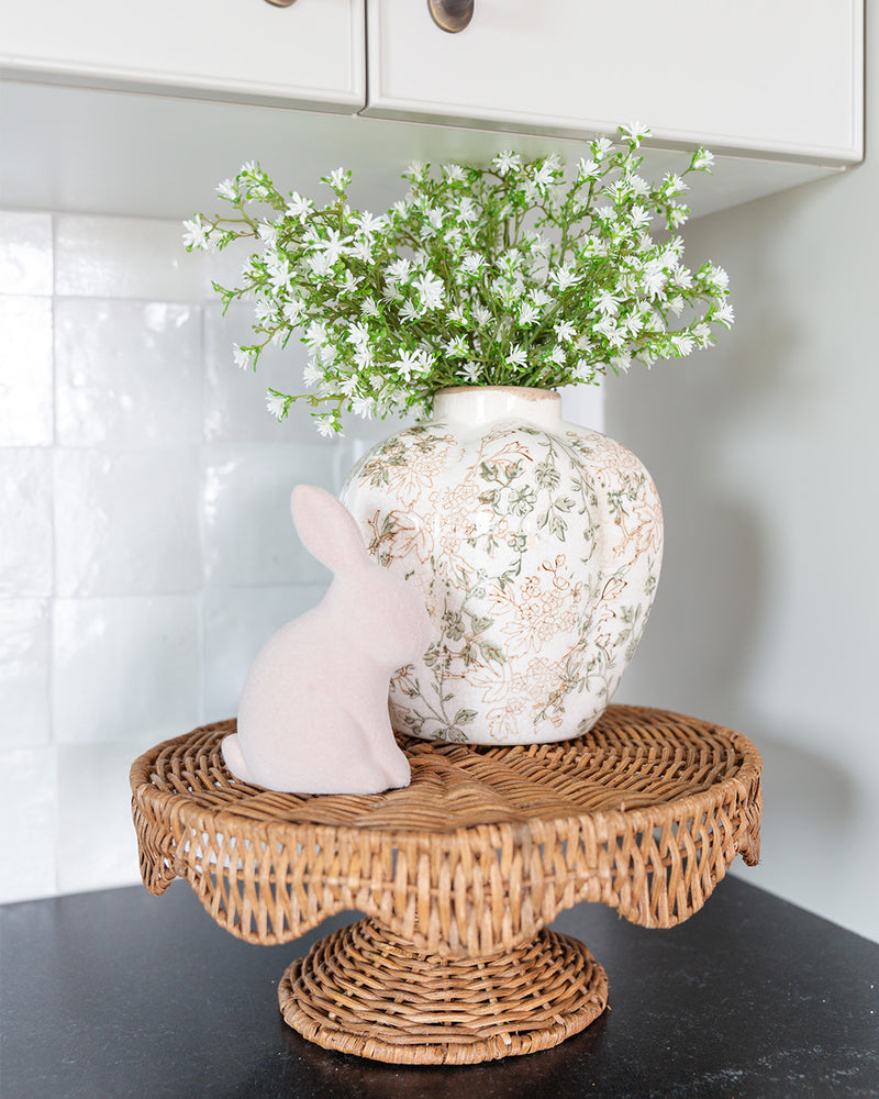Woven Scalloped Pedestal