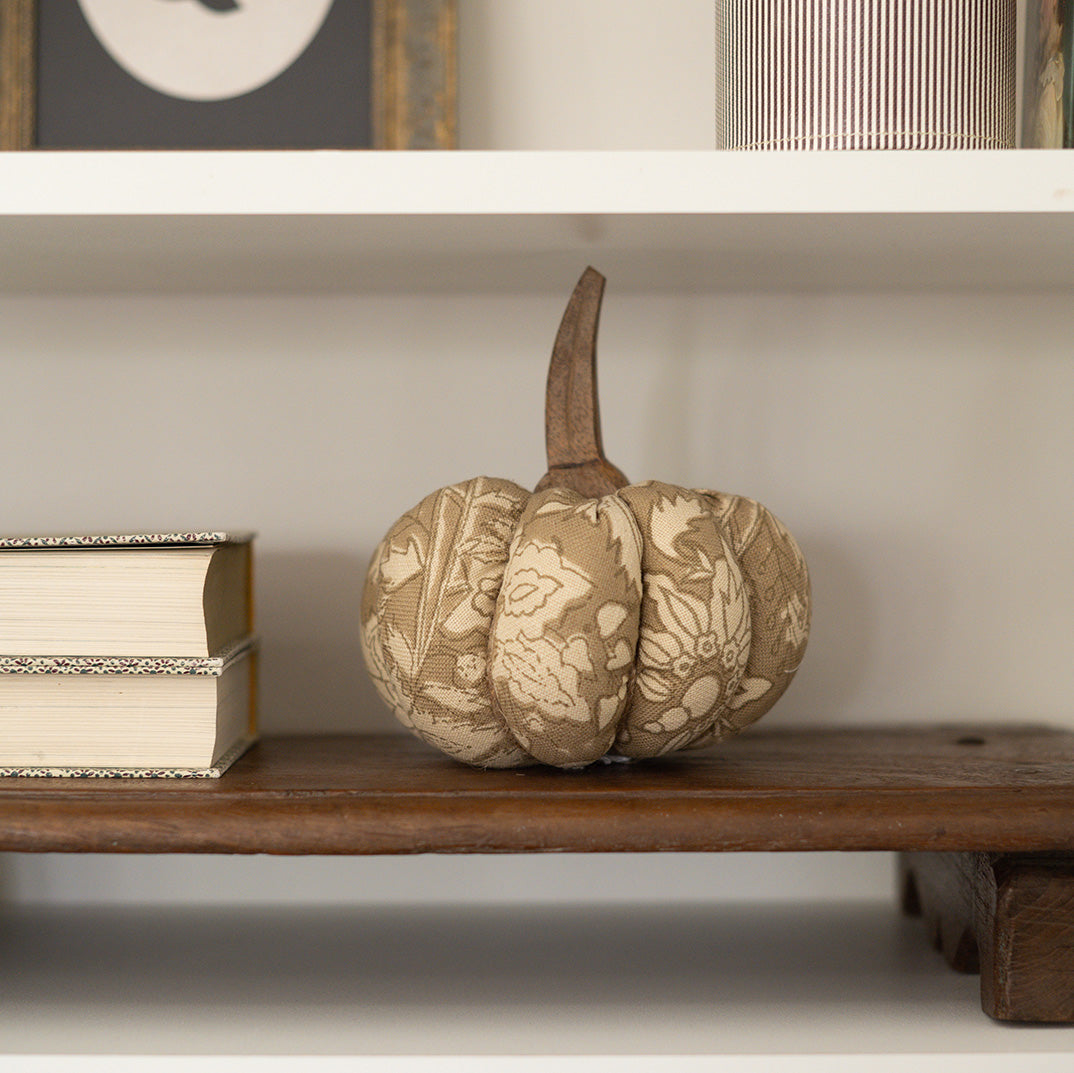 Heirloom Wood Riser
