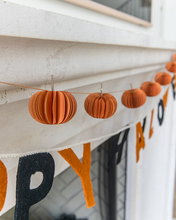 Recycled Paper Pumpkin Garland