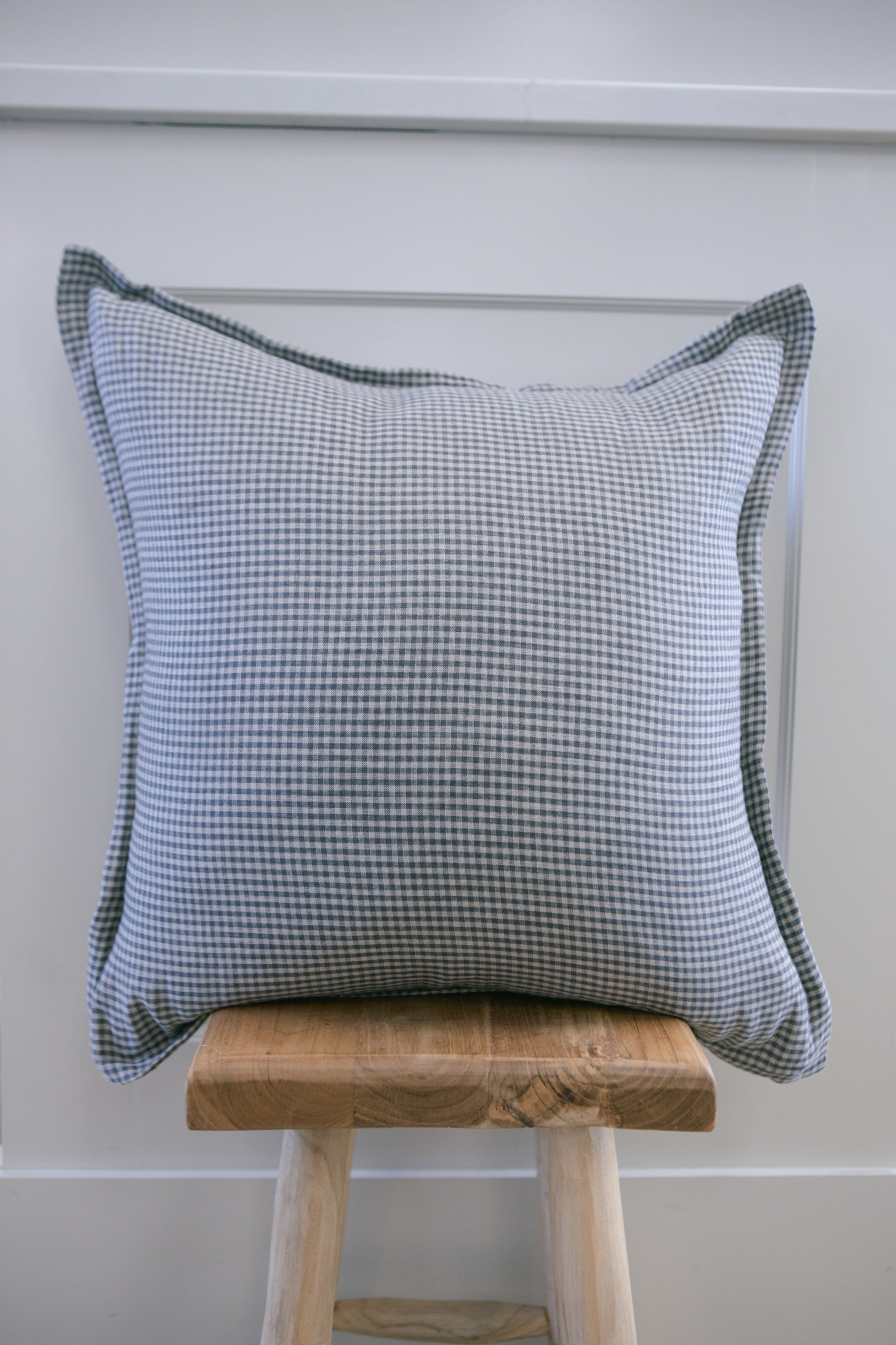 Frankie Gingham Pillow Cover