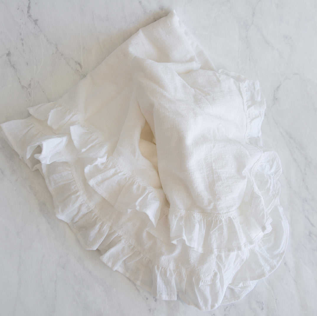 Finley Ruffle Tablecloth