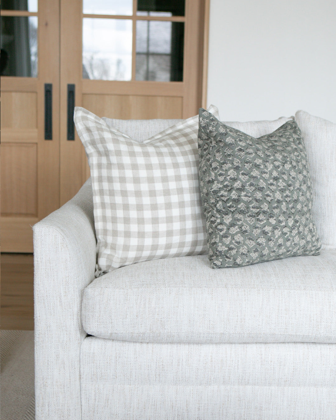 Evie Floral Pillow Cover