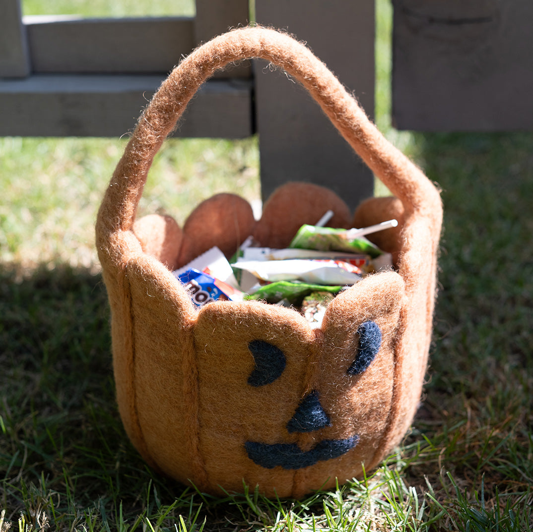 Trick-or-Treat Basket