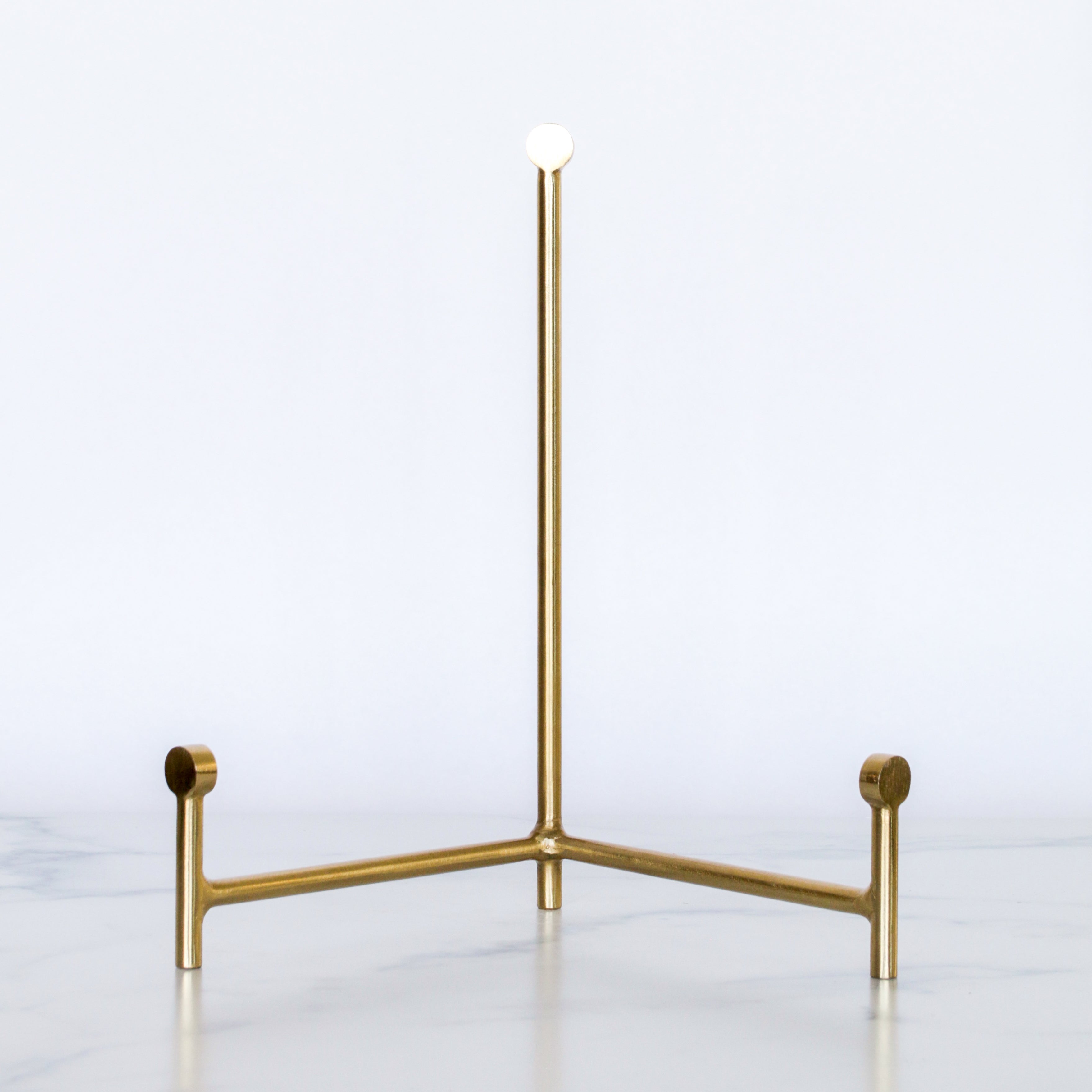 Gold Art Easel l Elements by Remedy